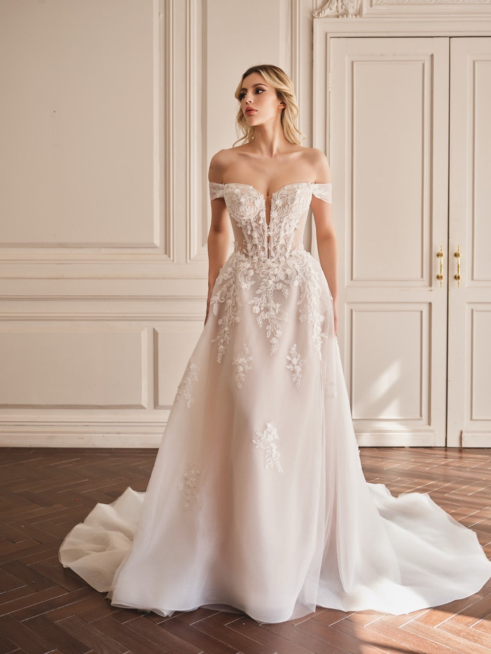 Aurelia|MS0033