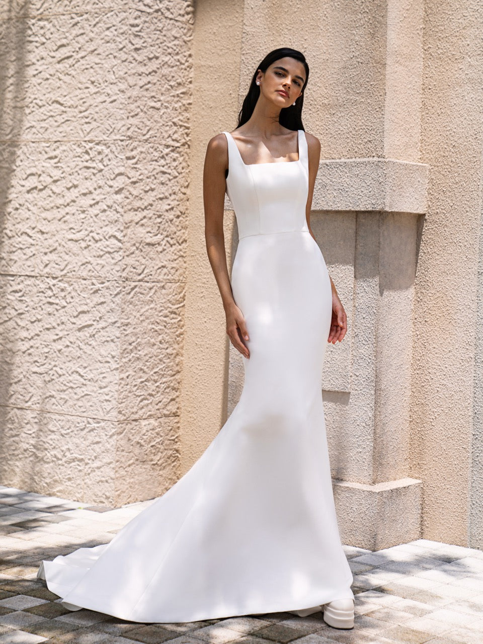 Elara|MB0006